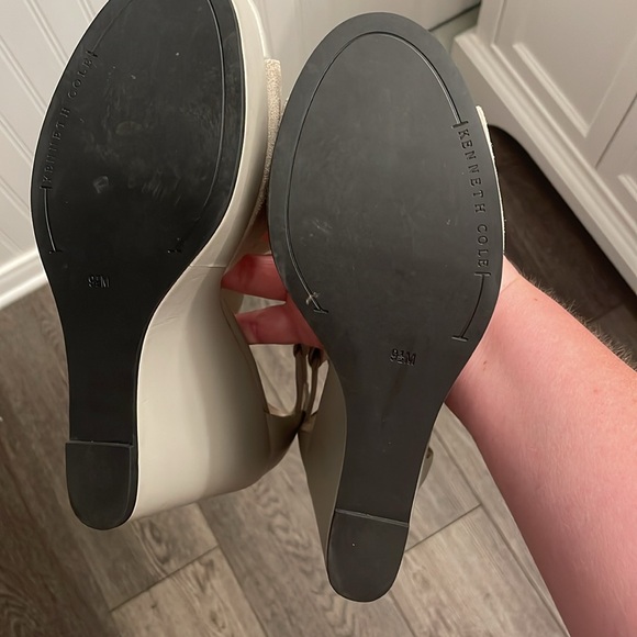 🛍️2/$20 Kenneth Cole grey wedge size 9.5 - Picture 10 of 11